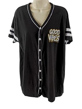 On Fire Black Button-Up 'Good Vibes' Smiley Face Short Sleeve Tee